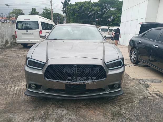 Dodge Charger 2011 Gray