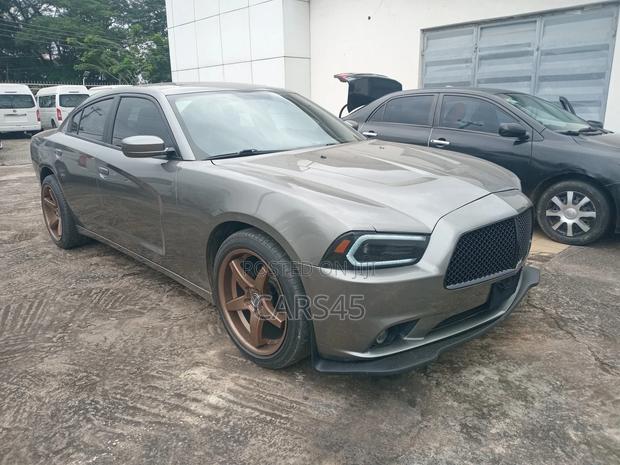 Dodge Charger 2011 Gray