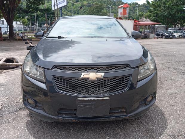 Chevrolet Cruze 2010 Gray