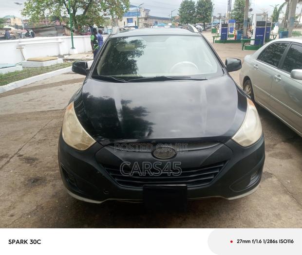 Hyundai Tucson 2010 Black