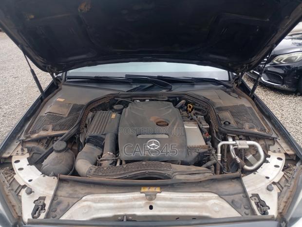 Mercedes-Benz C300 2017 Gray