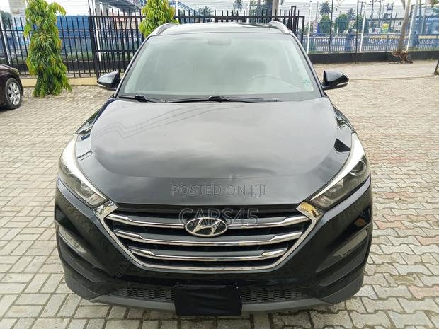 Hyundai Tucson 2016 Black