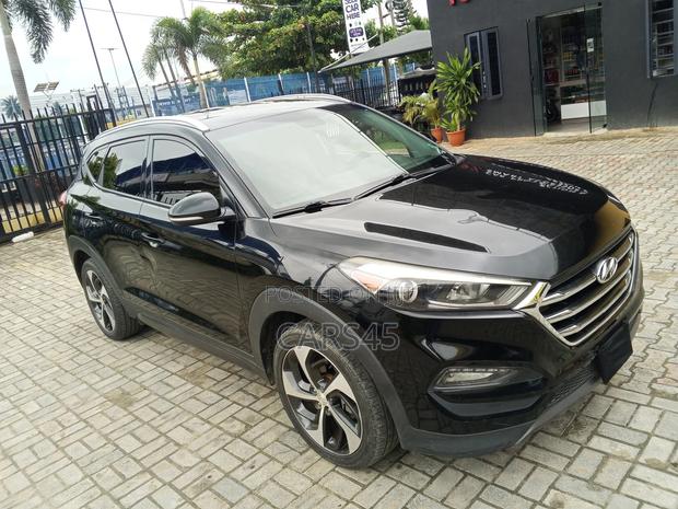 Hyundai Tucson 2016 Black