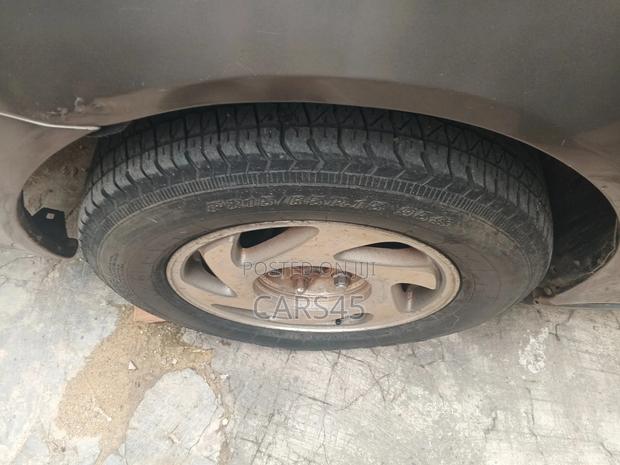 Toyota Camry 2004 Gray
