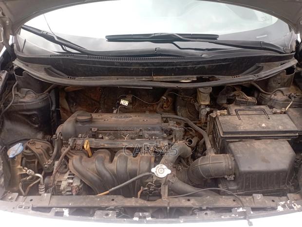 Kia Rio 2012 Silver