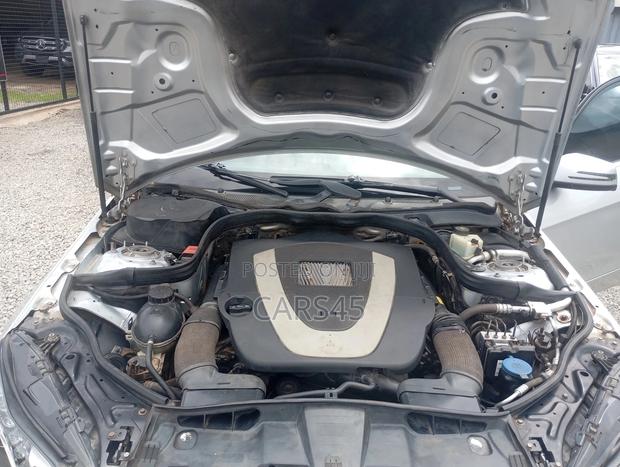Mercedes-Benz E350 2011 Silver