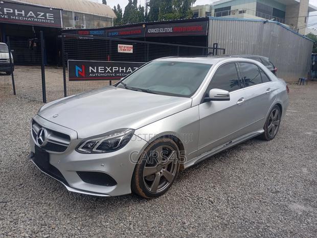Mercedes-Benz E350 2011 Silver