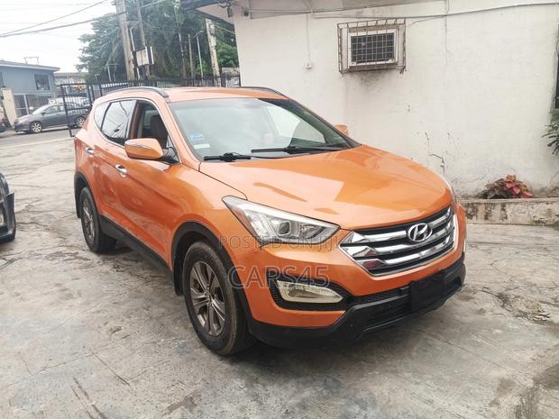 Hyundai Santa Fe 2014 Gold