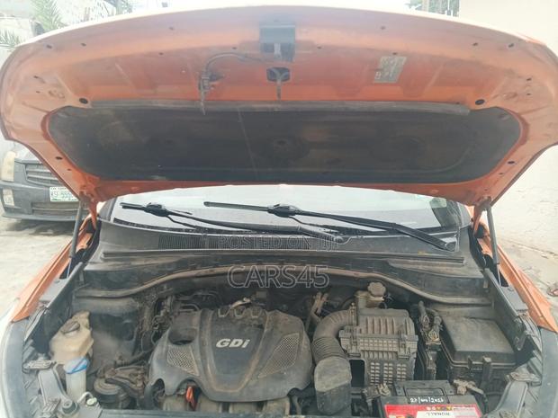 Hyundai Santa Fe 2014 Gold