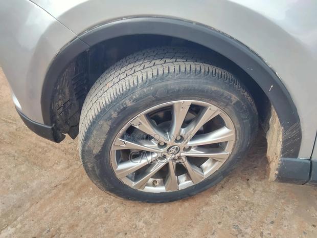 Toyota RAV4 2016 Silver
