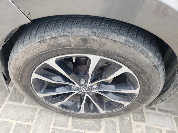 Toyota Corolla 2018 Gray