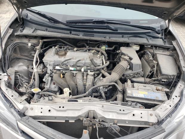 Toyota Corolla 2018 Gray