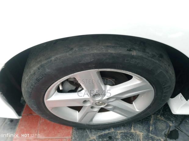 Toyota Camry 2014 White