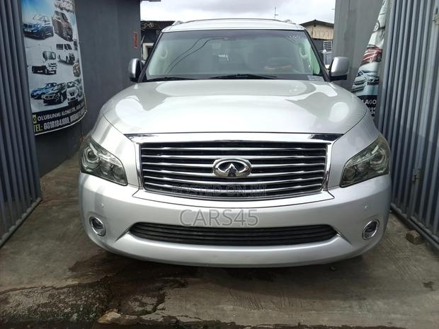 Infiniti QX56 2011 Silver