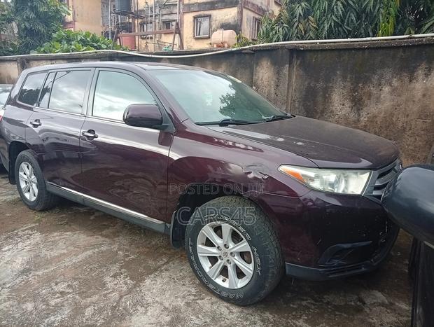 Toyota Highlander 2013 Burgandy