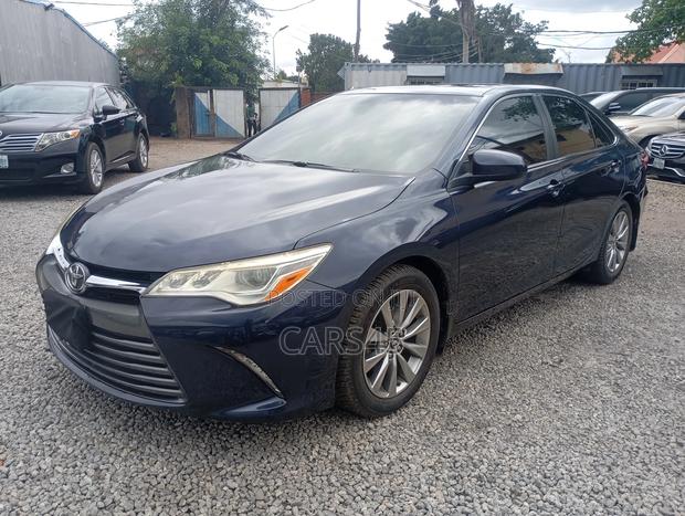 Toyota Camry 2015 Blue