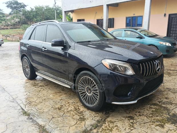Mercedes-Benz GLE-Class 2016 Blue