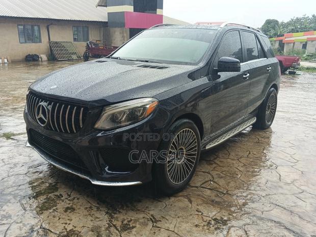 Mercedes-Benz GLE-Class 2016 Blue