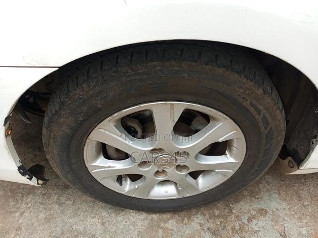 Toyota Camry 2010 White