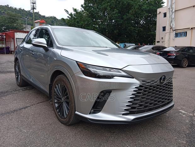 Lexus RX 2025 Silver
