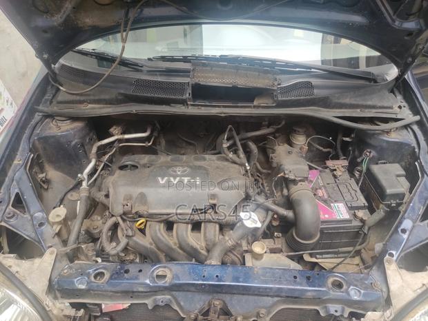 Toyota Echo 1999 Blue