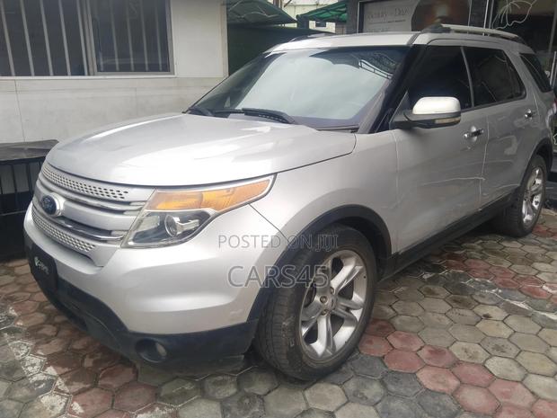 Ford Explorer 2013 Silver