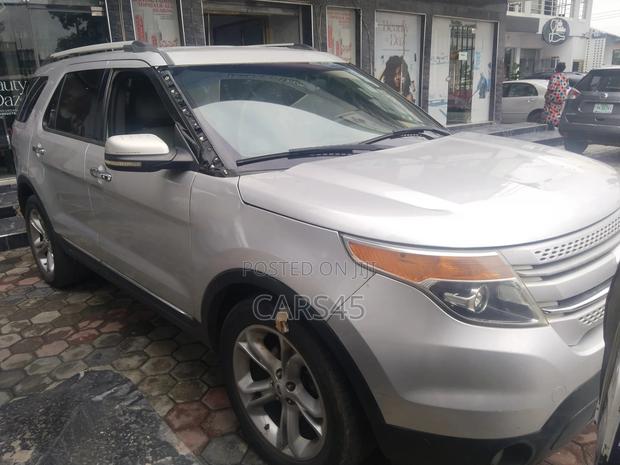 Ford Explorer 2013 Silver