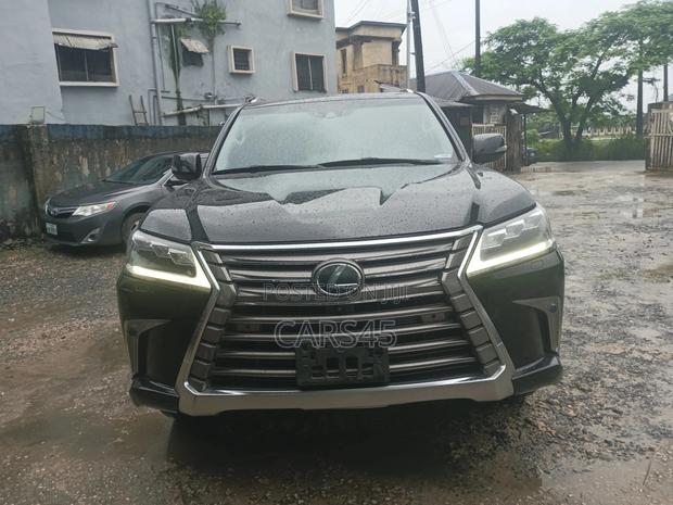 Lexus LX 500d 2016 Black