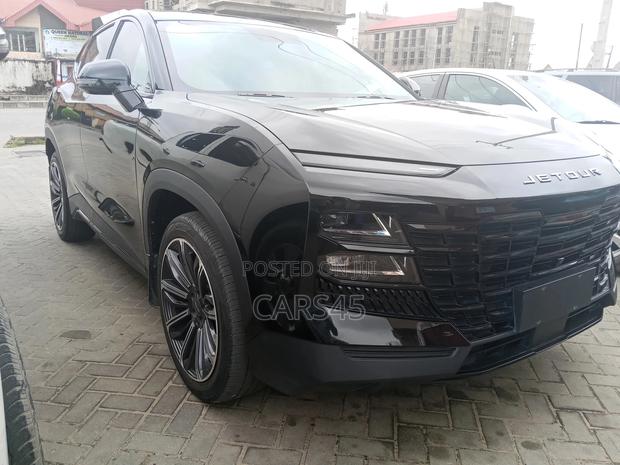 Jetour Dashing 2023 Black