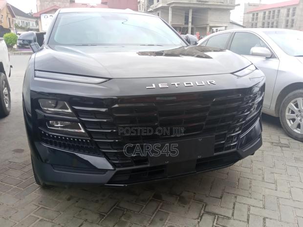 Jetour Dashing 2023 Black