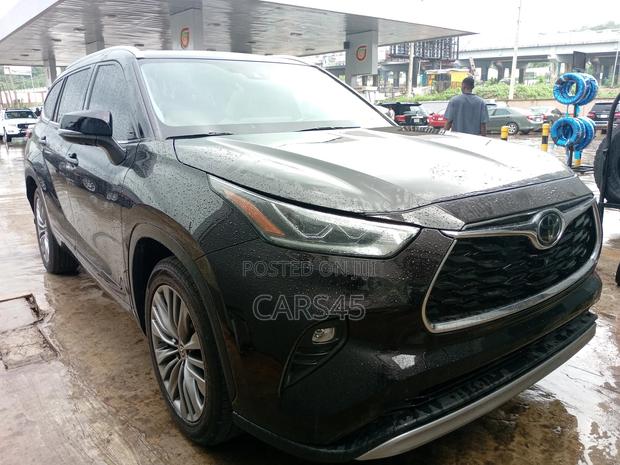 Toyota Highlander 2020 Black