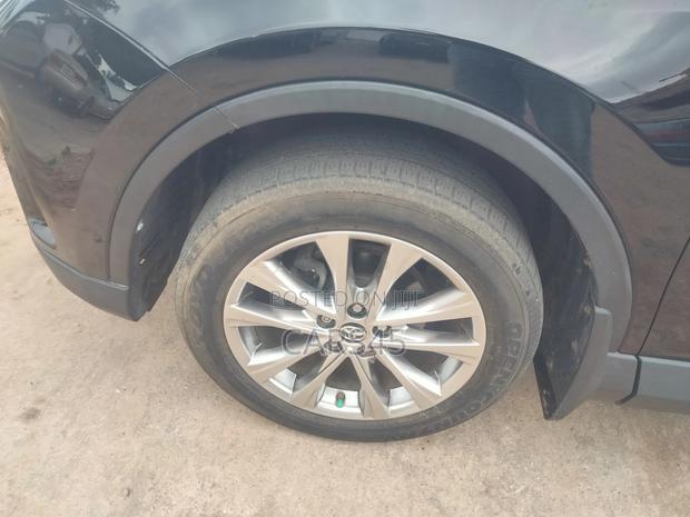Toyota RAV4 2018 Black