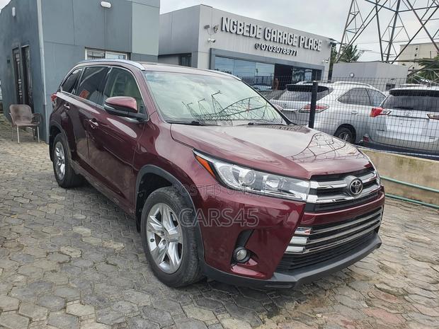 Toyota Highlander 2015 Red
