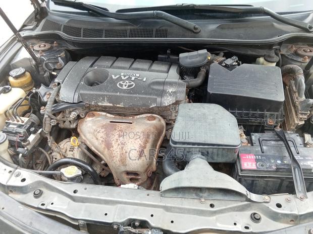 Toyota Camry 2010 Gray