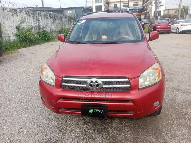 Toyota RAV4 2008 Red