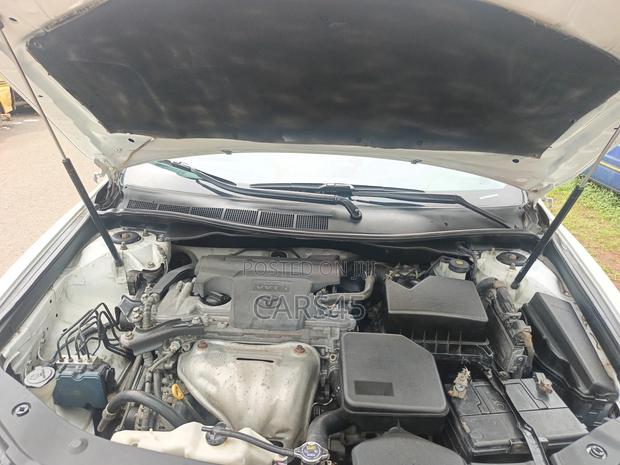Toyota Camry 2015 White