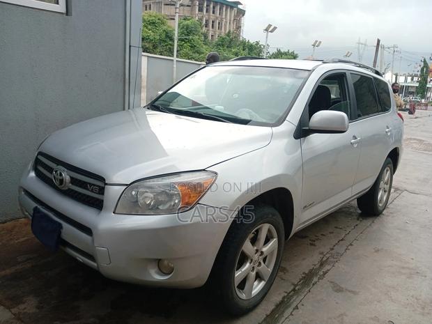 Toyota RAV4 2006 Silver