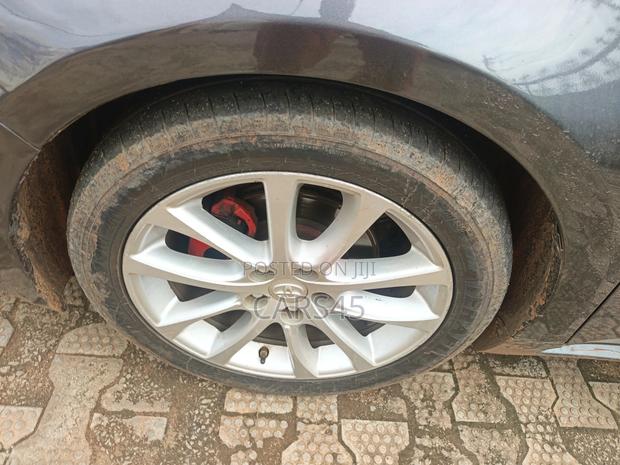 Toyota Avalon 2013 Gray