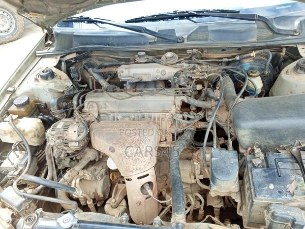 Toyota Camry 1999 Beige