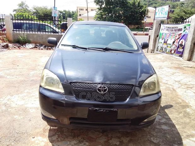 Toyota Corolla 2003 Black