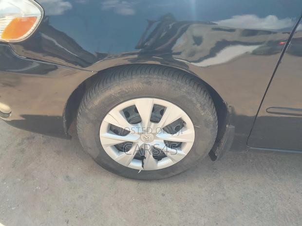 Toyota Corolla 2006 Black