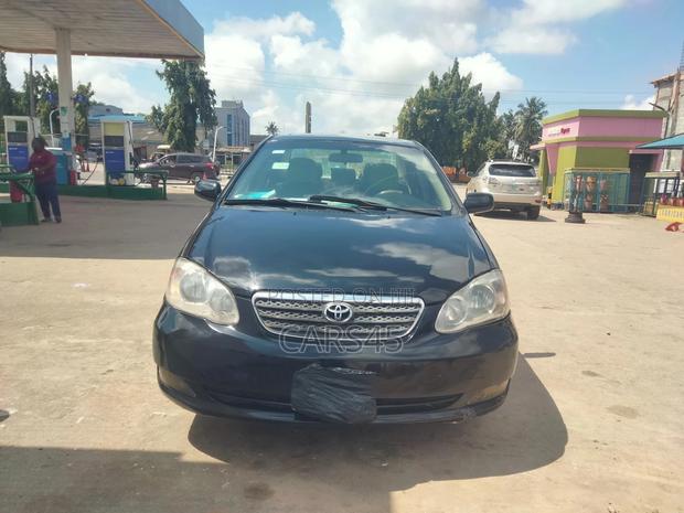 Toyota Corolla 2006 Black