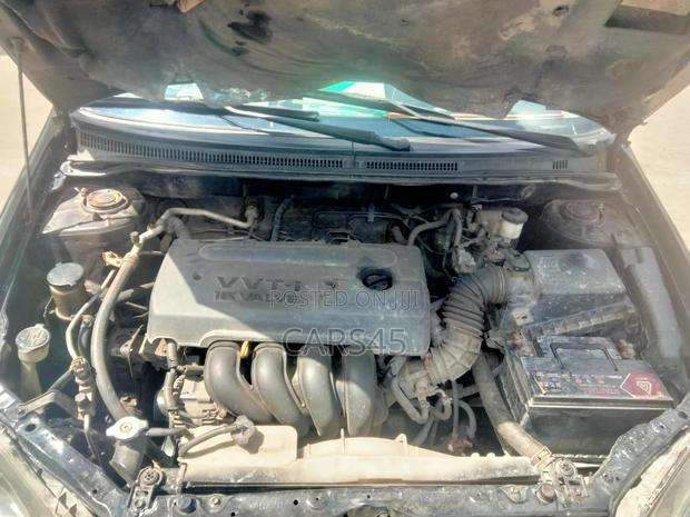 Toyota Corolla 2006 Black