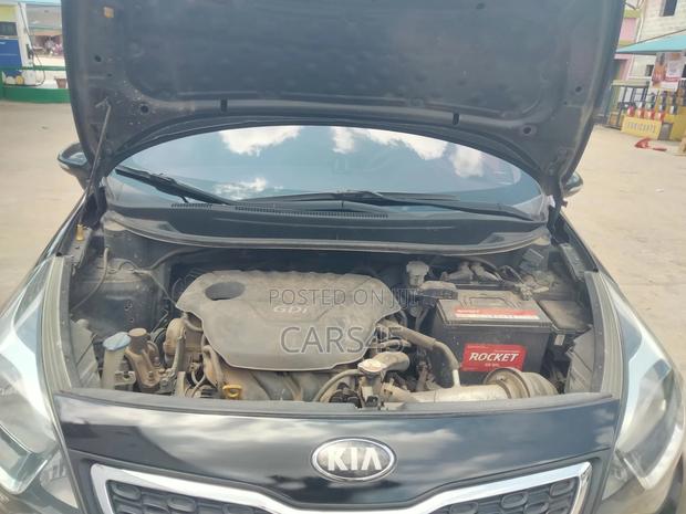 Kia Pride 2013 Black