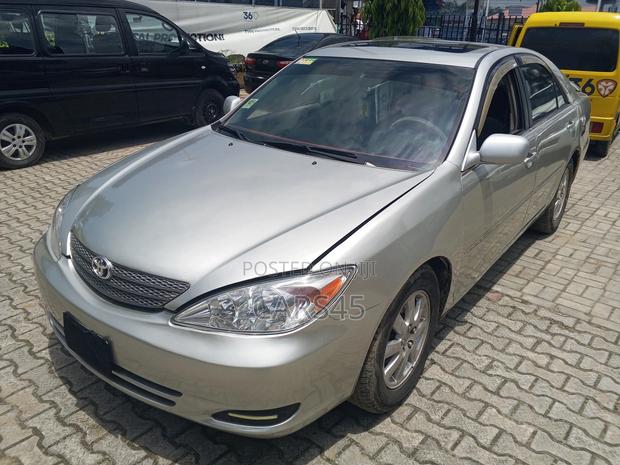 Toyota Camry 2002 Silver
