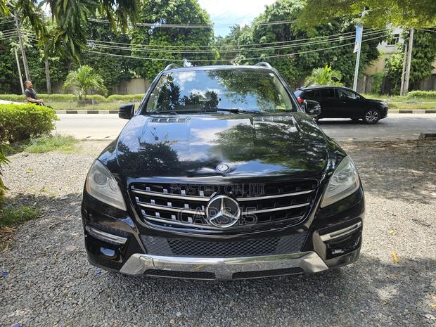 Mercedes-Benz M Class ML 350 4Matic 2013 Black