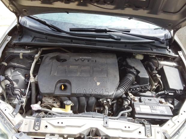Toyota Corolla 2016 Beige