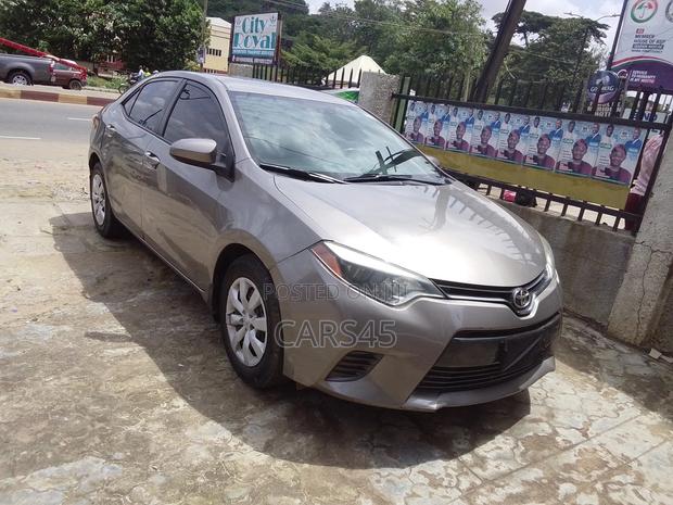 Toyota Corolla 2016 Beige