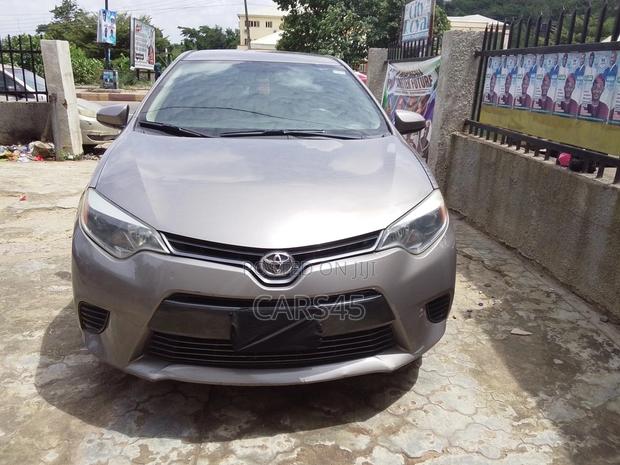 Toyota Corolla 2016 Beige
