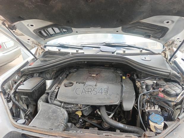 Mercedes-Benz M Class 2012 Silver